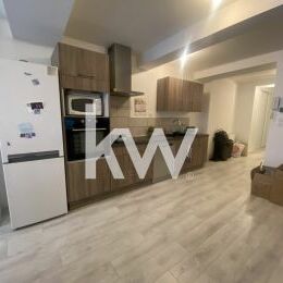A VENDRE : un immeuble en plein centre ville de SEDAN