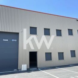 À vendre en exclusivité locaux d'activité 360 m² zone Croix Blandin