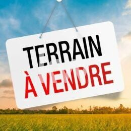 Terrain d'environ 800 m² en vente à MOURMELON LE GRAND