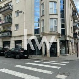 A Louer - Local Commercial environ 100.8 m²