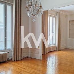 VENTE d'une maison de 9 pièces (256 m²) à EPERNAY