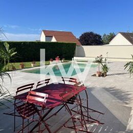 A VENDRE A HERMONVILLE PLAIN PIED DE TYPE 6 AVEC GARAGE ET PISCINE