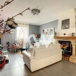 Maison F6 (130 m²) en vente à COURCY