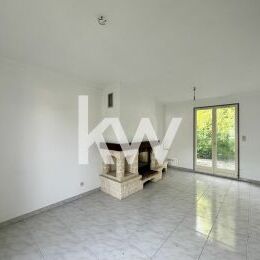 A VENDRE SUR WARMERIVILLE MAISON DE PLAIN PIED AVEC GARAGE ET JARDIN CLOS